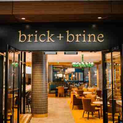 ラディソン プラザ ホテル アット カラマズー センター Hotel Exterior