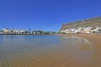 Resort Cordial Santa Águeda & Perchel Beach Club - Lyx