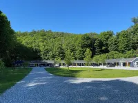 East Rock Inn - Мотели