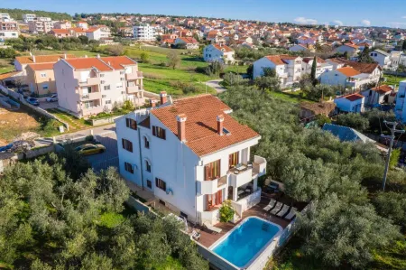 Villa Slavica Zadarvillas Отели в г. Sveti Filip i Jakov