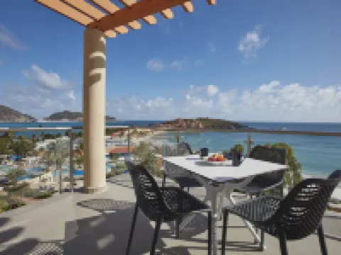 Oceans at Divi Little Bay Hotels in Sint Maarten