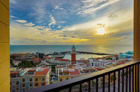 Nexus House Ocean Front & Hillside Phú Quốc