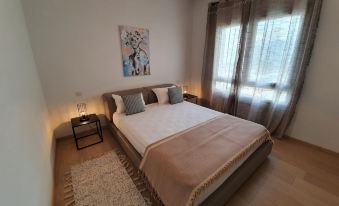 Prestige Luxurious 120m2 Next to UN Offices Lac2