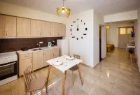 FabView Studio Apartments Hotels in Geropotamos