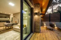 Chateau Laghetto Collection