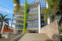 Pool View City Centre Apartment 202 - Gym