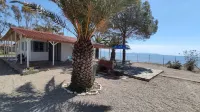 Beachfront/2Br/Garden/BBQ/Seaview/Quietretreat