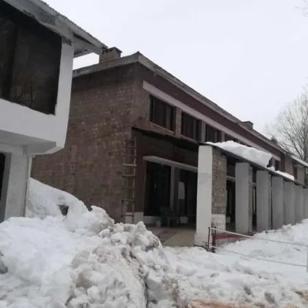 Jungle Castle Murree