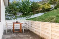 3 Bedroom Apartment / Great Sea View / Quiet Hotel a Argir