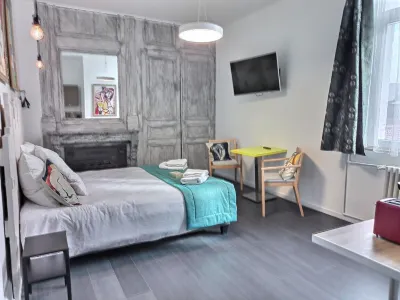Les Appartements Fénelon Hôtels à : Le Cateau-Cambrésis
