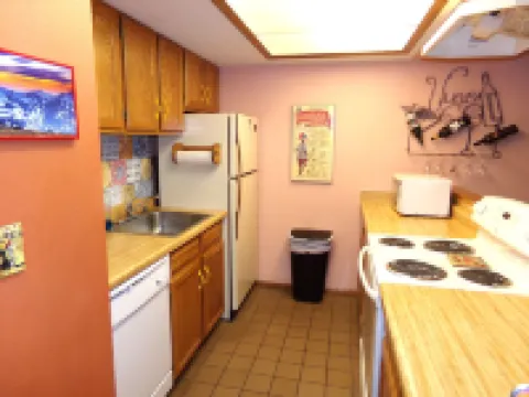 Mountainside 2 Bed 2 Bath Hotels in Frisco