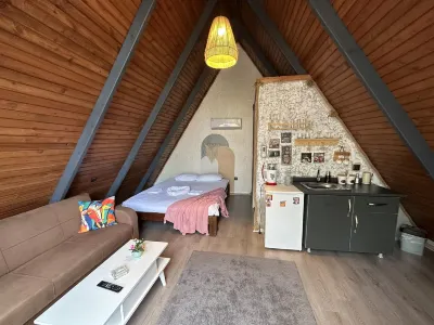 Estebe Bungalov