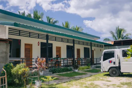 L'Puerta Travel Inn Отели рядом с достопримечательностью «Ubong Cave»