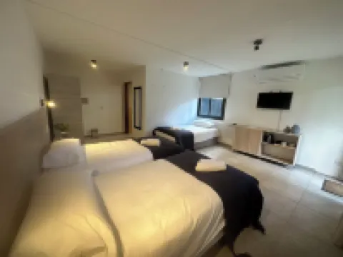 貝薩雷斯松林旅館