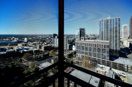 Modern Designed Dtwn Condo with a 99 Percent Walk Score Hotels in der Nähe von Center for Civil and Human Rights