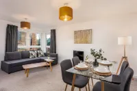 Walker Suite No53 - Donnini Apartments Hotels in Kilmarnock