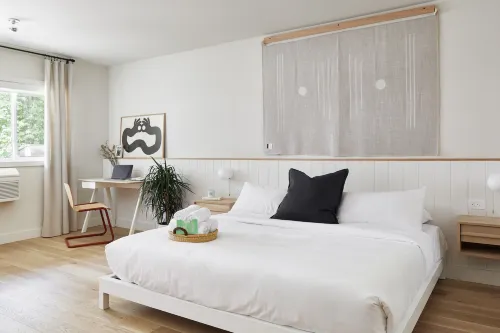 Somewhere Inn Calabogie Hotels in Calabogie