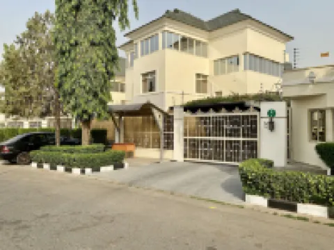 Glovis Luxury Apartment