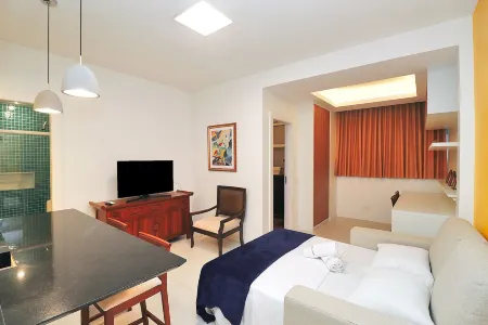 Rio Spot Copacabana/Ipanema U048 Отели рядом с достопримечательностью «Igreja de Santa Luzia»