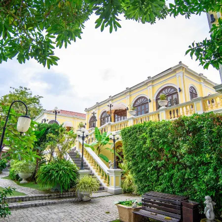 Praya Palazzo