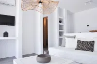 Cave Suite