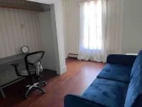 Spacious downtown Saco getaway!