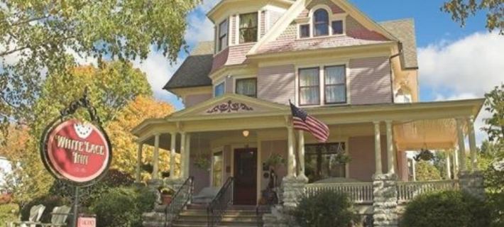 White Lace Inn Hotel di Sturgeon Bay