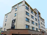 Hill Stay Hotel Residence