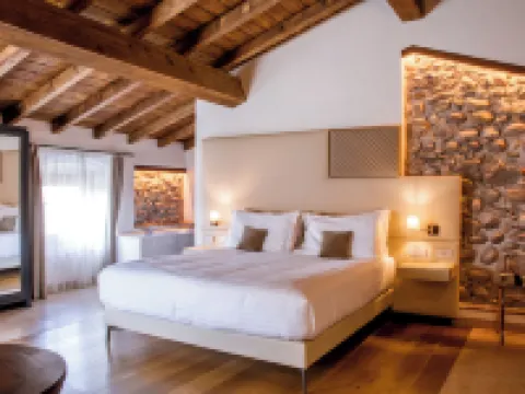 Corte Regia Relais & Spa Hotels in Valeggio sul Mincio