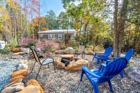 Unique Treehouse Community in Nature's Embrace - Enchanting Retreats Отели в г. Болдуин