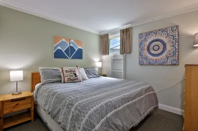 Gas Fireplace and Entertainment Options Await You - Cozy Retreat Hotels near Killington Resort