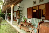 D'Omah Yogya Hotel - Kolam Renang