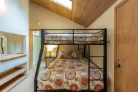 Private Hot Tub and Cozy Fireplace - Spacious Family Retreat