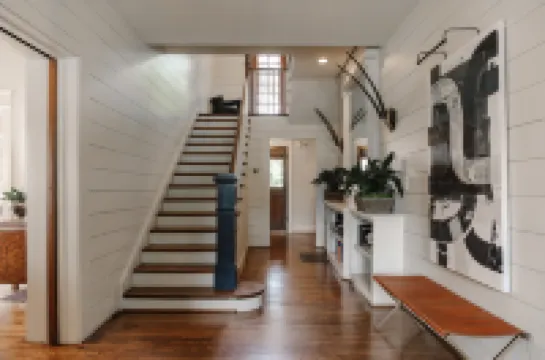 Luxury Services and Chic Design - Stunning Southern Retreat