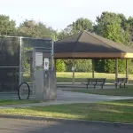 Fenced Yard, Pet Friendly, Cozy Cottage , Great Kitchen, Short Walk to Cal Poly Hotels in Arcata