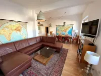 Bright 3 room apartment near the university