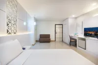 더 레거시 호텔