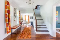 NEW! Marigold & Poppy - Group-Friendly Douglas Retreat - Central & Walkable