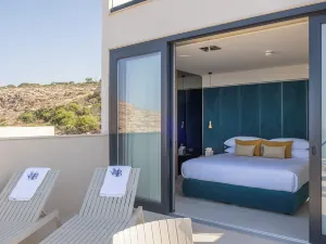 Deep Blu Boutique Hotel