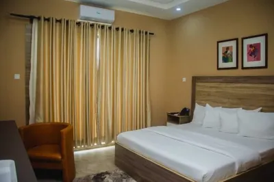 Hevee Hotels and Suites