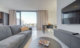 Mayfair by Premier Suites MT