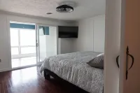 Million Dollar View Bayshore Beach House - 4 stelle