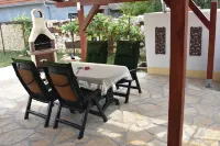 This Pleasant Holiday Home is an Ideal Starting Point to Explore Dalmatia