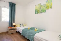 Olive Eden Holiday Home