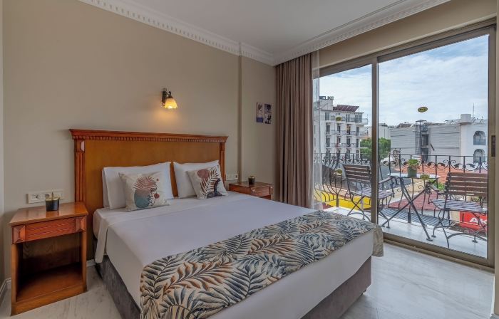 Rosy Suites Hotel