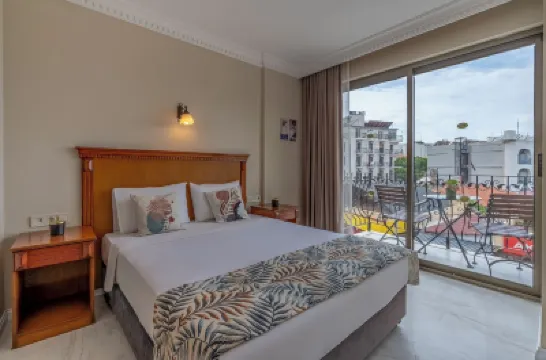 Rosy Suites Hotel فنادق في 