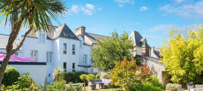 Hôtel Traiteur les Ormes, the Originals Relais Hotels in Manche