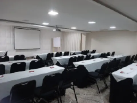 馬克西穆所蒂勒酒店 吉帕拉納酒店