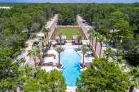 Magnolia Cottages by the Sea by Panhandle Getaways - Pools