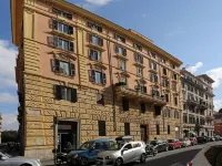 羅姆隨想曲住宿加早餐旅館 鄰近聖安吉洛橋（St. Angelo Bridge）的酒店